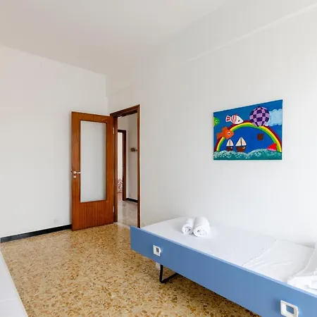 Joivy Family Flat Terrace & Parking Near Сестри-Леванте