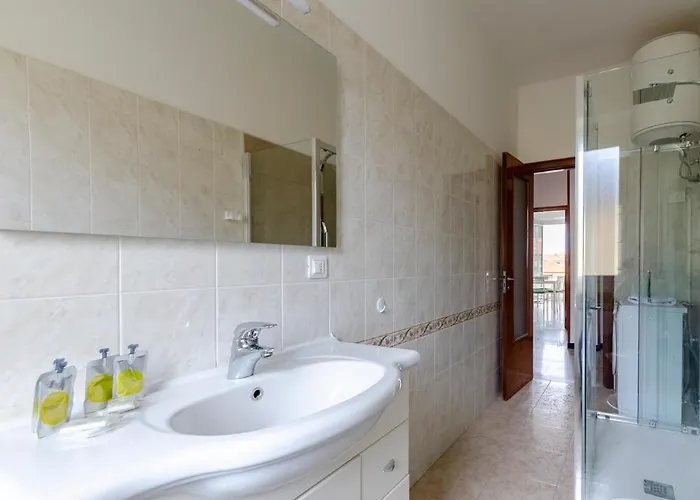 Joivy Family Flat Terrace & Parking Near Apartamento