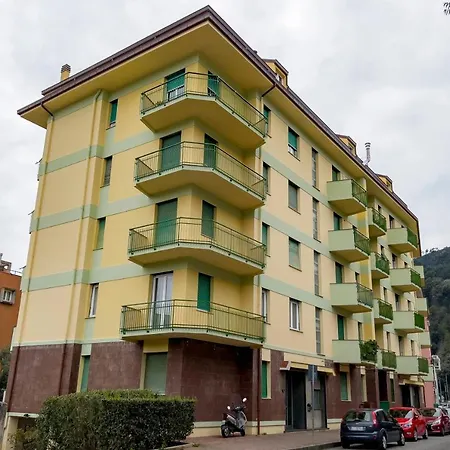 公寓 Joivy Family Flat Terrace & Parking Near 东塞斯特里