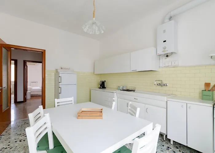 Joivy Family Flat Terrace & Parking Near 아파트 세스트리레반떼